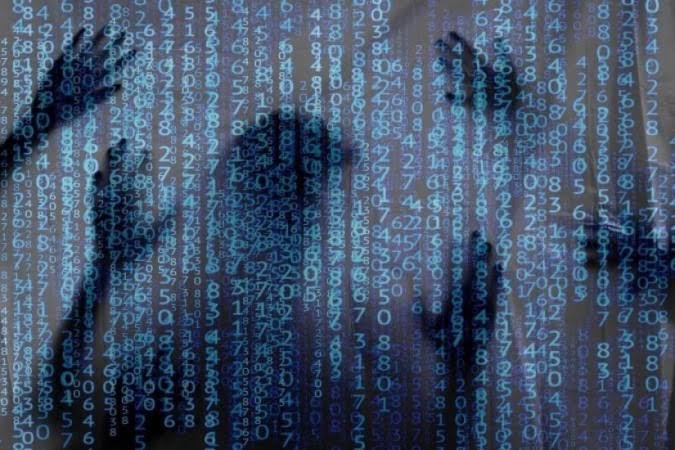 Combate ao Estupro Virtual e à Violência Digital Contra a Mulher