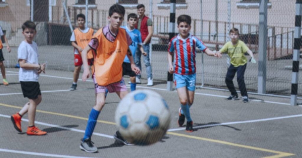 Abaixo-Assinado em Apoio à Permanência e Fortalecimento dos Programas Continuados do Clube Escola (CBE)