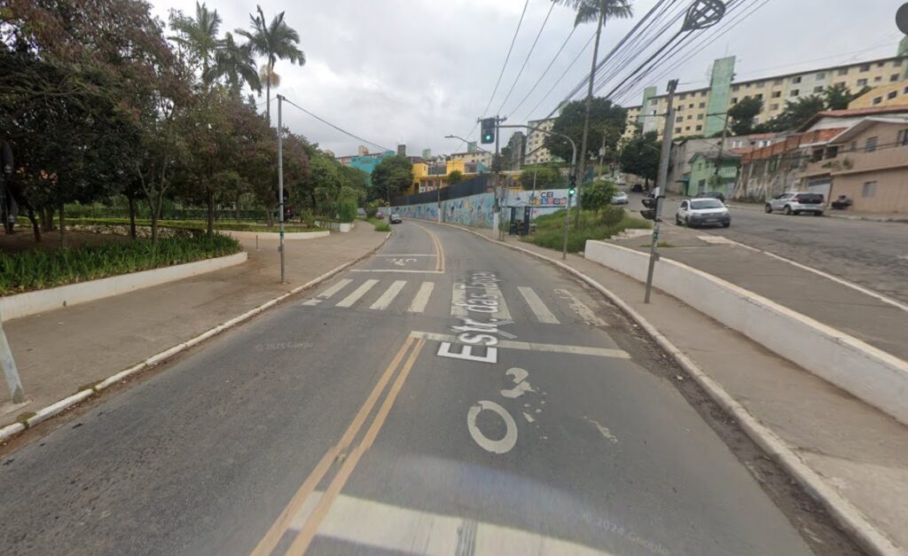 Abaixo-assinado: Lombada eletrônica na Estrada das Taipas, altura do nº 2.165 e alteração de sentido de via – R. Ângelo da Silva